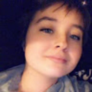 Meet your Posher, Katelyn